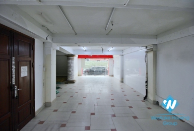 An Spacious Reasonable office for lease in Au Co street,